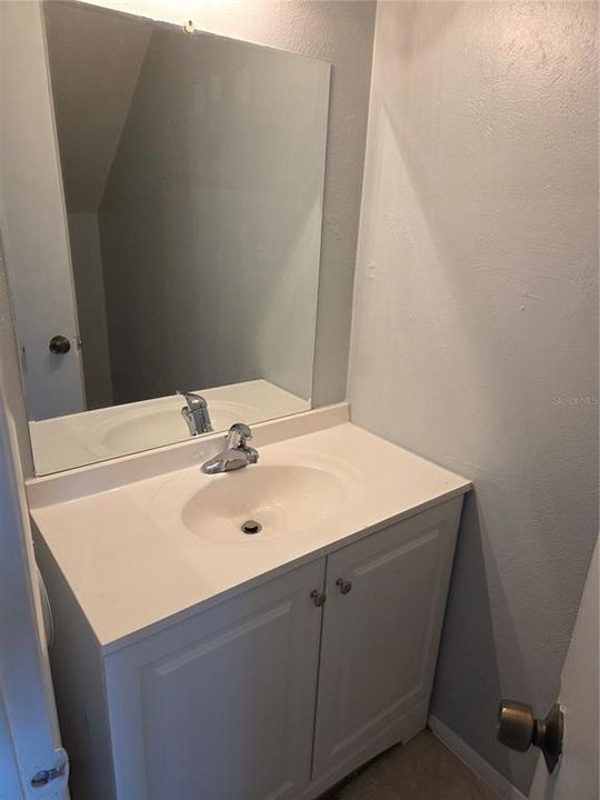 Activo con contrato: $1,350 (1 camas, 1 baños, 762 Pies cuadrados)