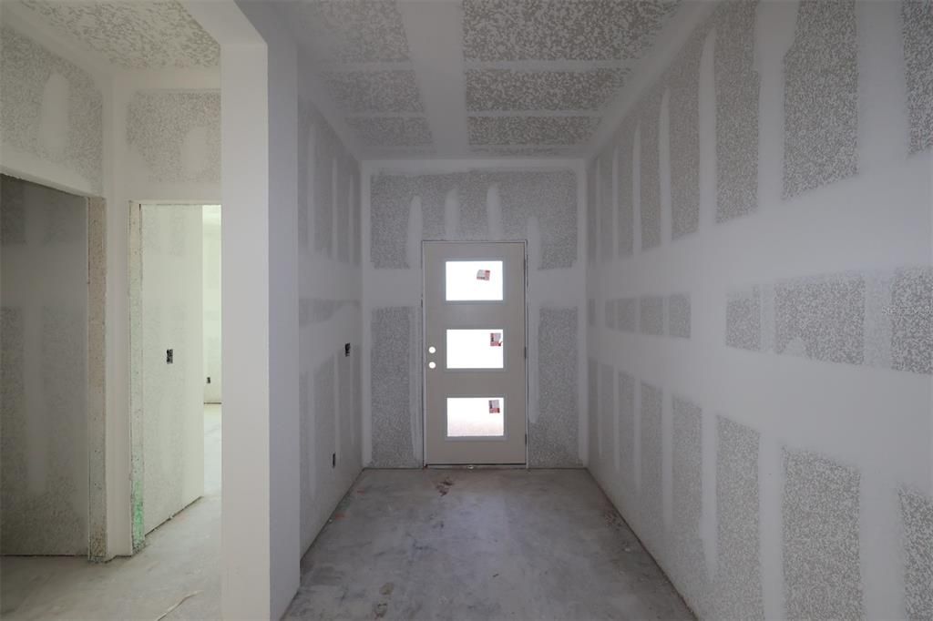 Active With Contract: $494,990 (5 beds, 4 baths, 2900 Square Feet)