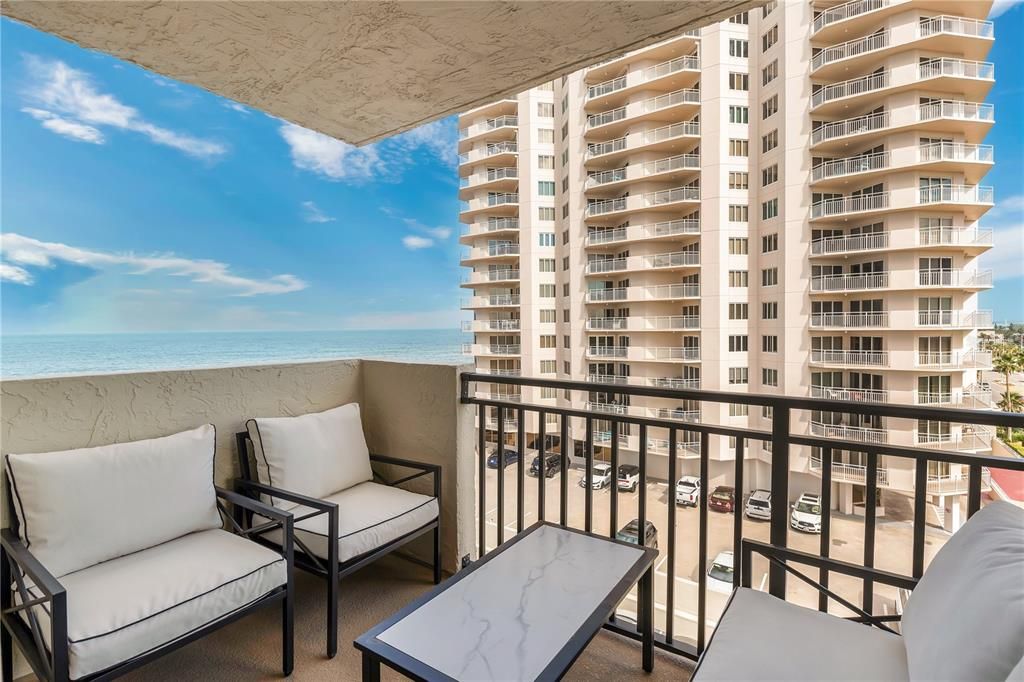 出租: $3,200 (2 贝兹, 2 浴室, 1200 平方英尺)