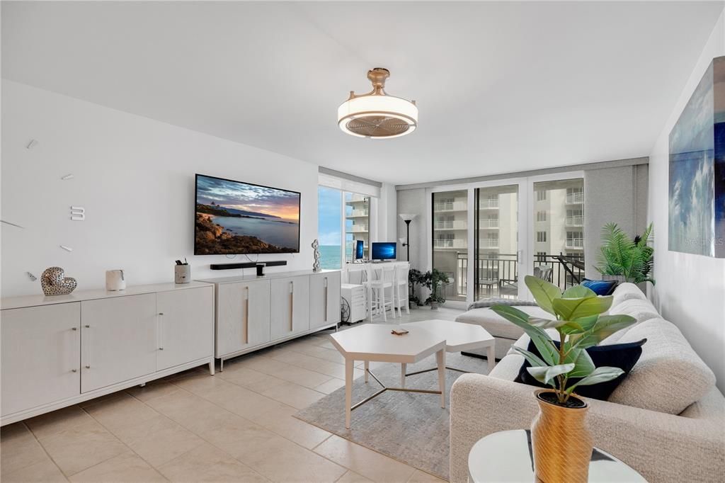 出租: $3,200 (2 贝兹, 2 浴室, 1200 平方英尺)