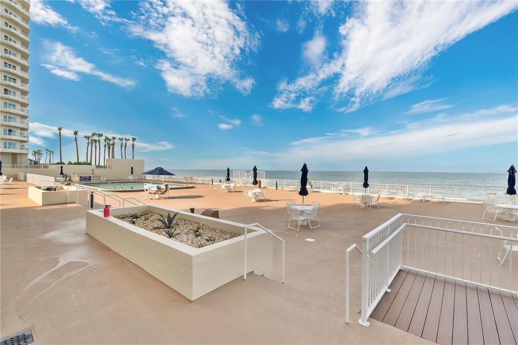 出租: $3,200 (2 贝兹, 2 浴室, 1200 平方英尺)