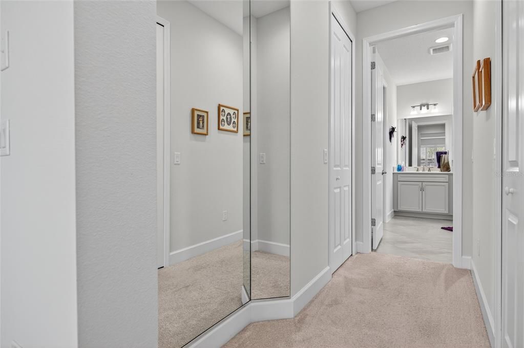 En Venta: $600,000 (2 camas, 2 baños, 2067 Pies cuadrados)