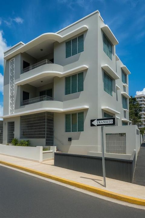 Recently Sold: $900,000 (10 beds, 0 baths, 3950 Square Feet)