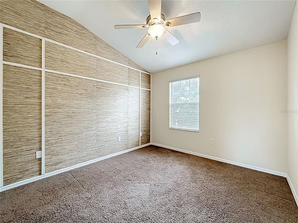 For Sale: $279,000 (3 beds, 2 baths, 1550 Square Feet)