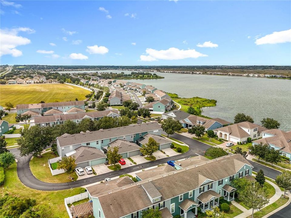 For Sale: $279,000 (3 beds, 2 baths, 1550 Square Feet)