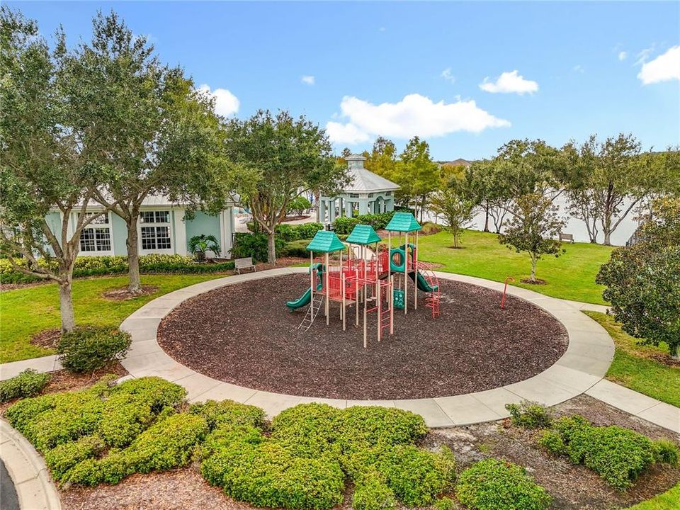 For Sale: $279,000 (3 beds, 2 baths, 1550 Square Feet)