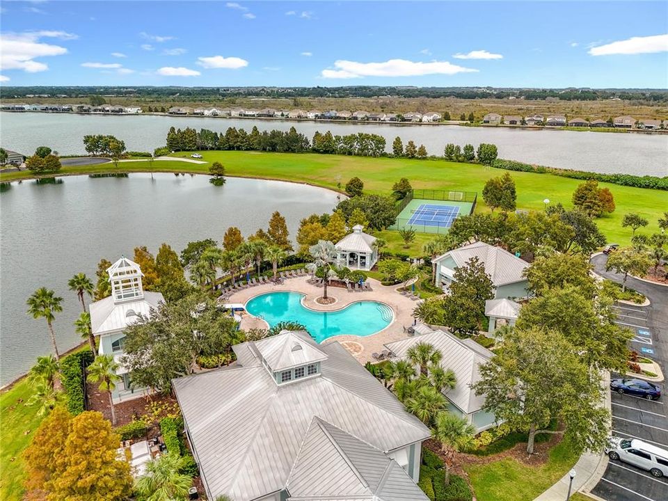 For Sale: $279,000 (3 beds, 2 baths, 1550 Square Feet)