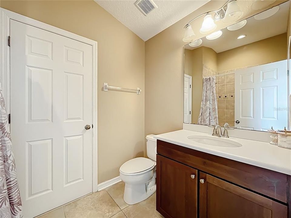 For Sale: $279,000 (3 beds, 2 baths, 1550 Square Feet)