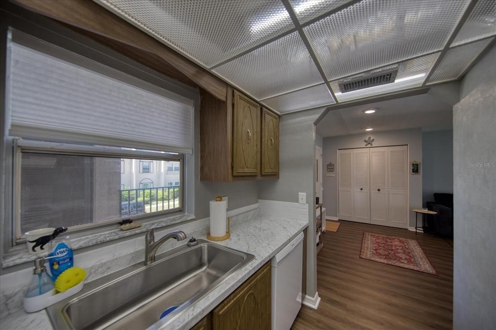 В аренду: $1,750 (1 спален, 1 ванн, 775 Квадратных фут)