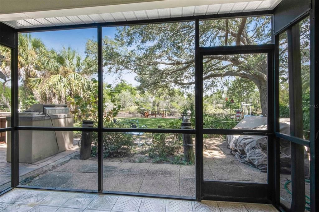 待售: $260,000 (2 贝兹, 2 浴室, 1862 平方英尺)