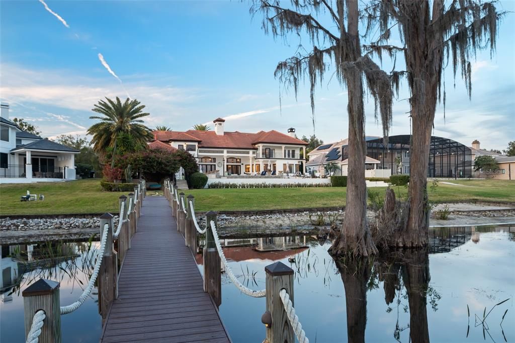 For Sale: $4,650,000 (5 beds, 5 baths, 7183 Square Feet)