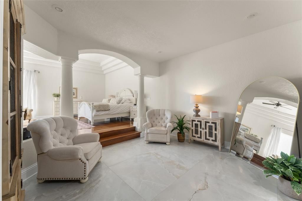 For Sale: $4,650,000 (5 beds, 5 baths, 7183 Square Feet)