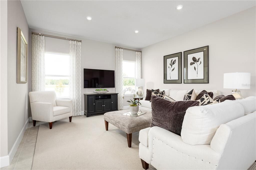 Active With Contract: $475,445 (3 beds, 2 baths, 2021 Square Feet)