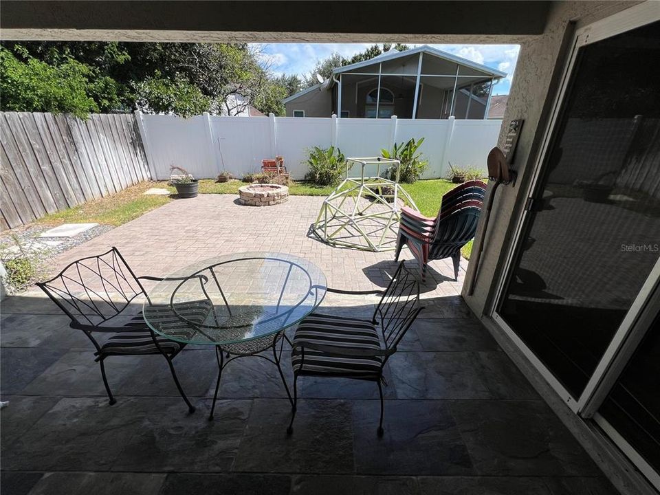 Active With Contract: $2,750 (3 beds, 2 baths, 1578 Square Feet)