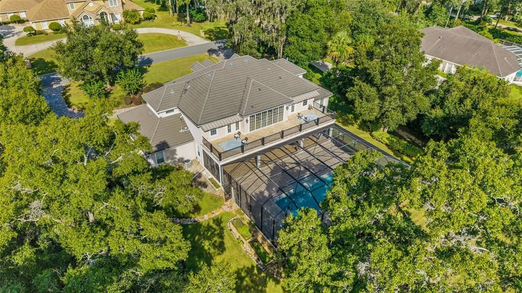 合同活跃: $1,650,000 (5 贝兹, 4 浴室, 5214 平方英尺)