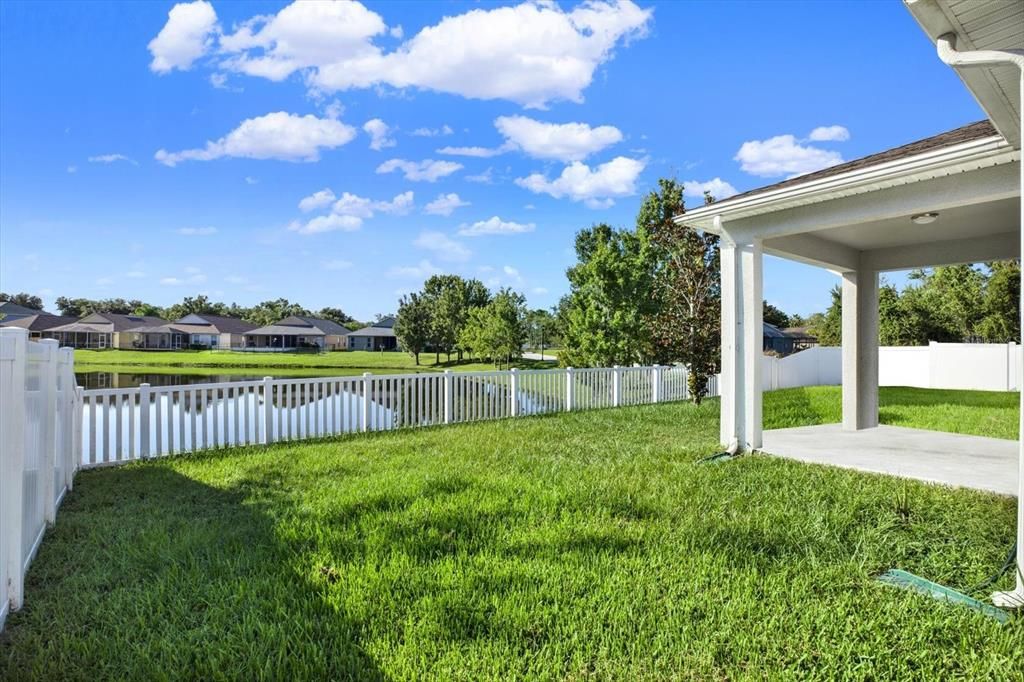 For Sale: $359,000 (3 beds, 2 baths, 1569 Square Feet)
