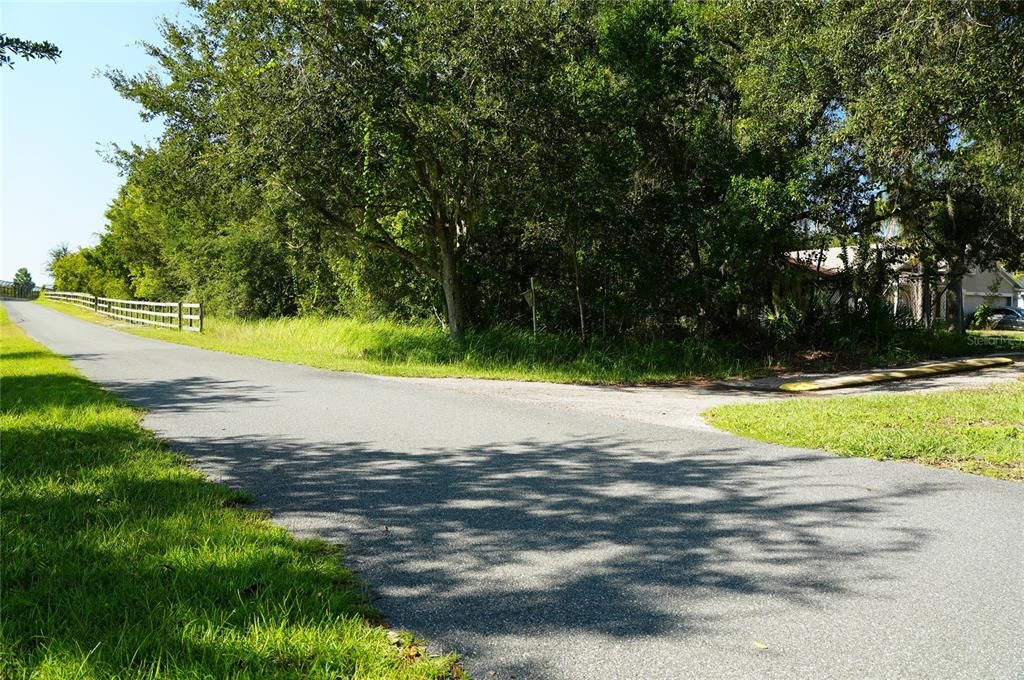 For Sale: $359,000 (3 beds, 2 baths, 1569 Square Feet)