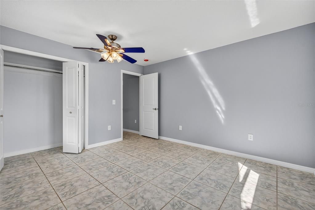 Active With Contract: $619,900 (3 beds, 4 baths, 2090 Square Feet)