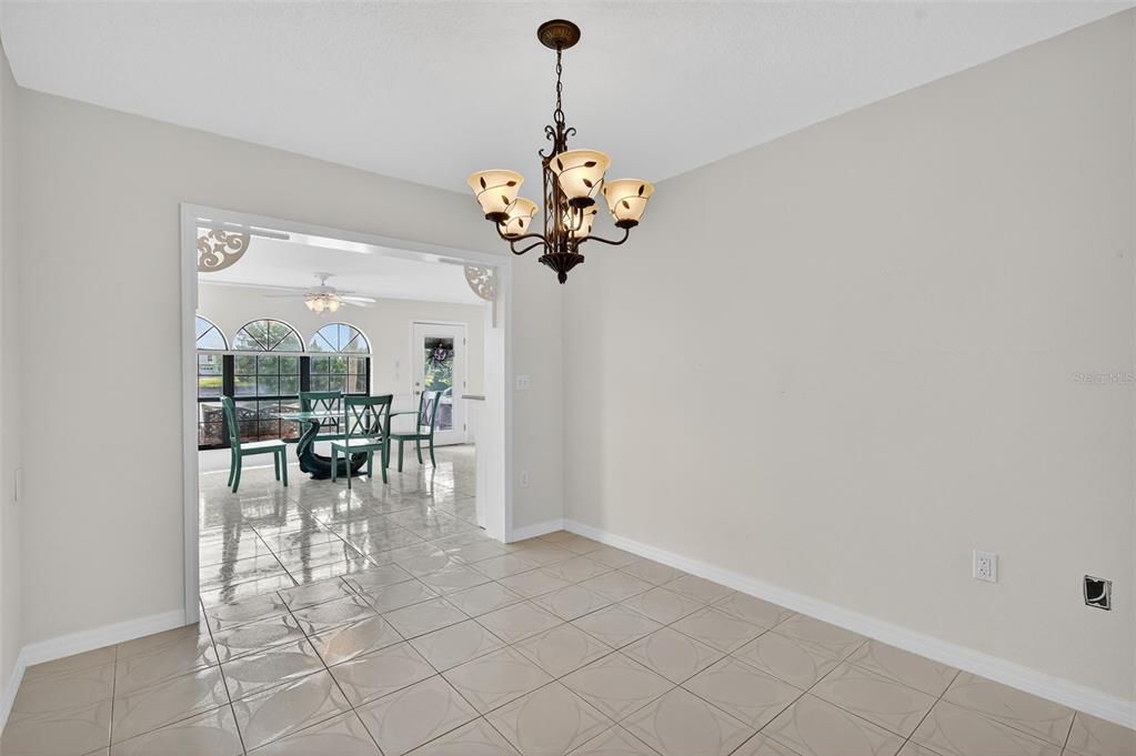 Active With Contract: $619,900 (3 beds, 4 baths, 2090 Square Feet)