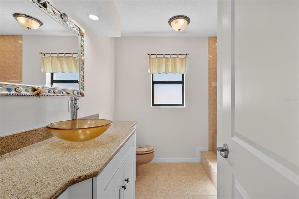 Active With Contract: $619,900 (3 beds, 4 baths, 2090 Square Feet)