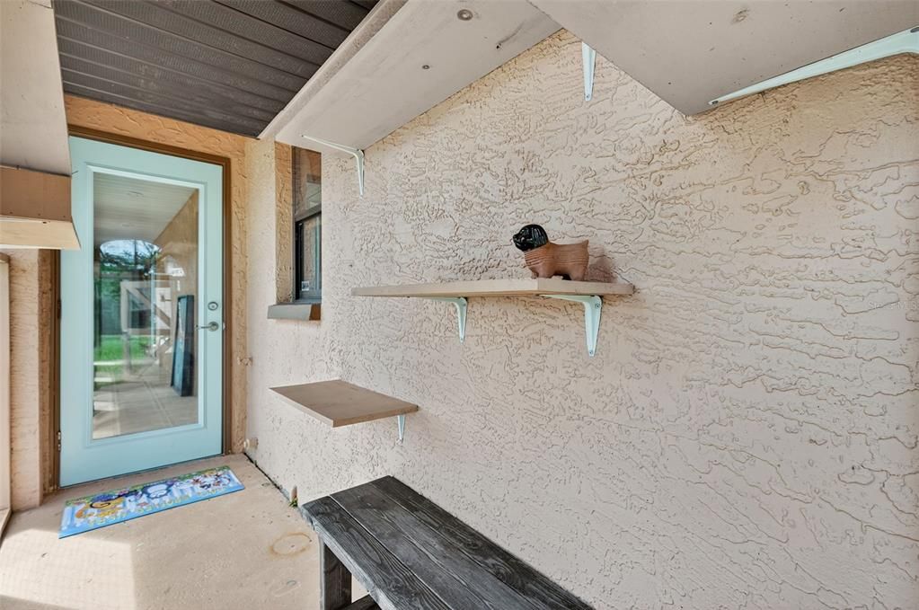 Active With Contract: $619,900 (3 beds, 4 baths, 2090 Square Feet)