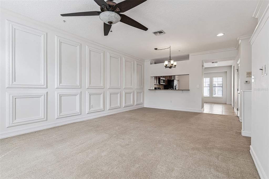 For Sale: $410,000 (3 beds, 3 baths, 2388 Square Feet)