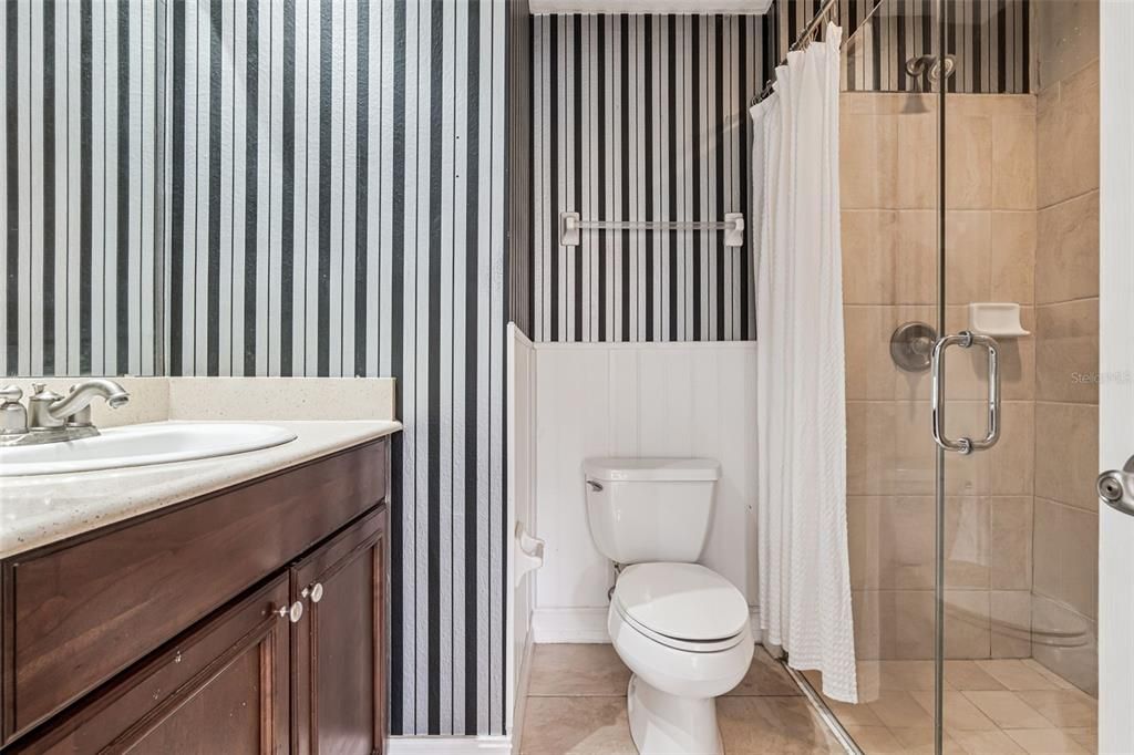 For Sale: $410,000 (3 beds, 3 baths, 2388 Square Feet)