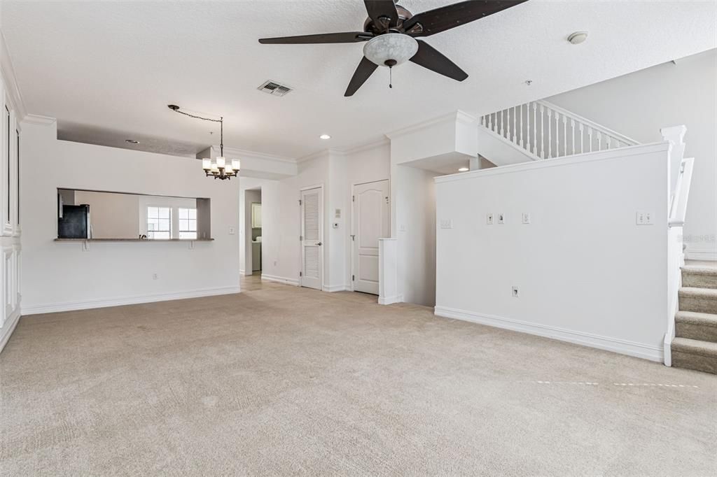 For Sale: $410,000 (3 beds, 3 baths, 2388 Square Feet)