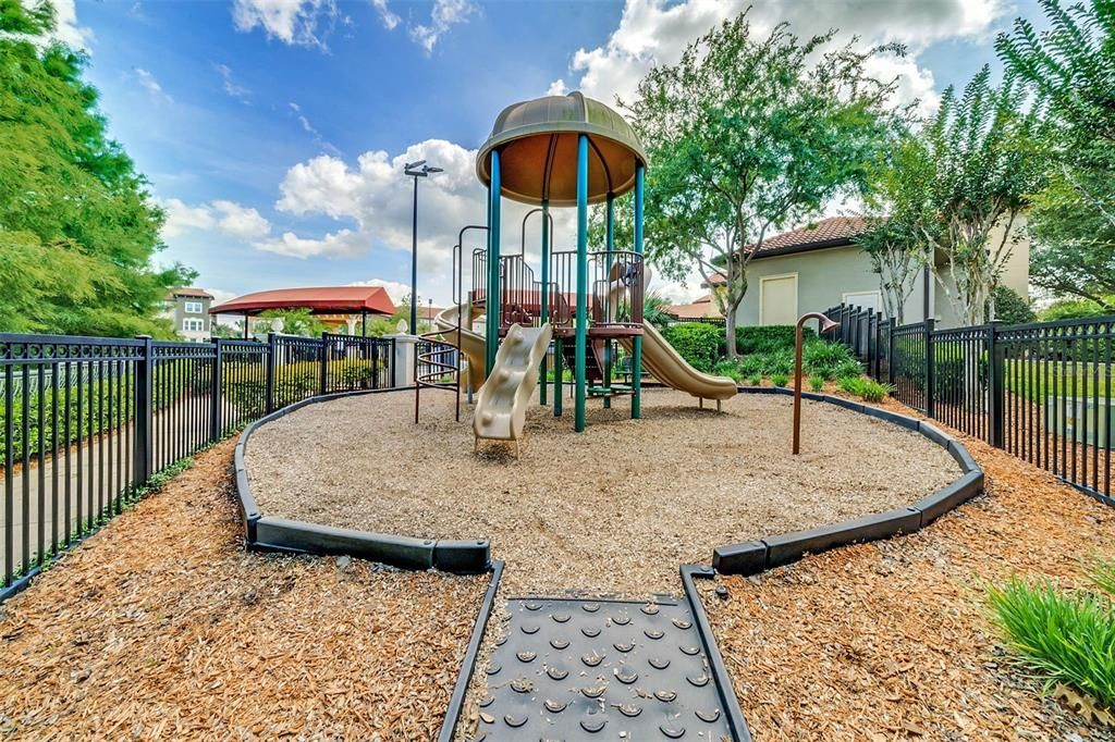 For Sale: $410,000 (3 beds, 3 baths, 2388 Square Feet)