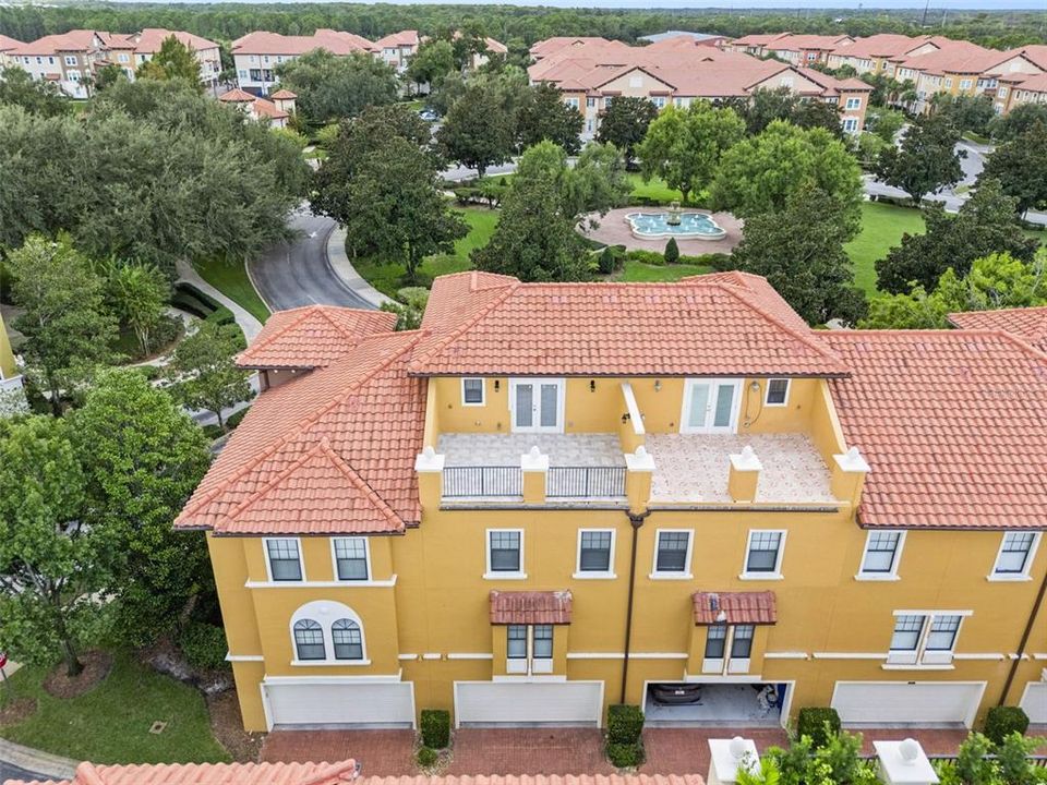 For Sale: $410,000 (3 beds, 3 baths, 2388 Square Feet)