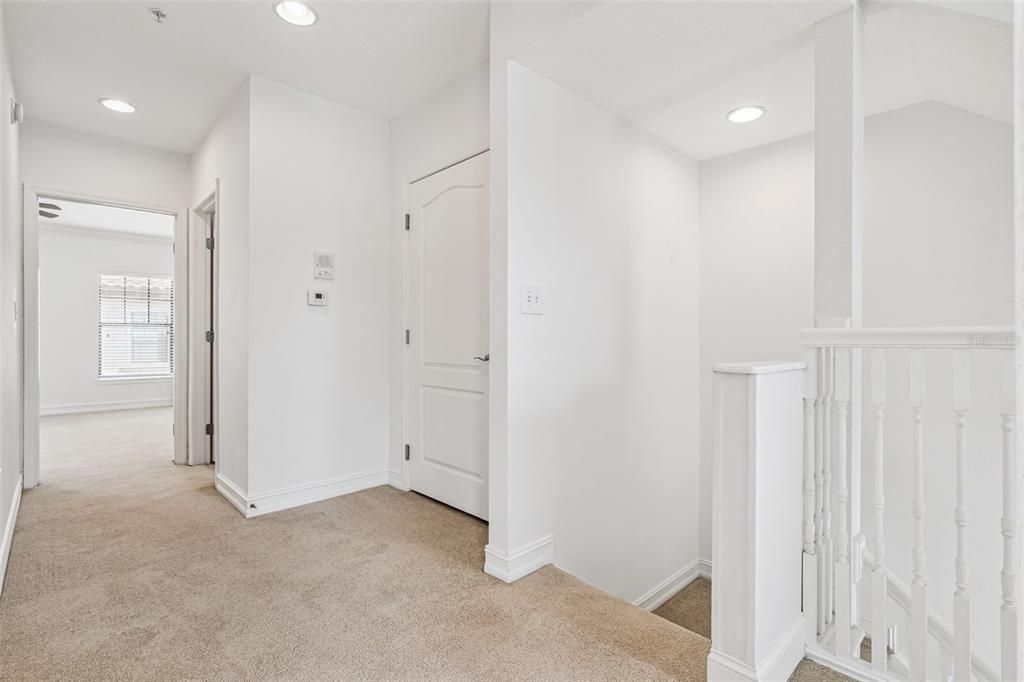 For Sale: $410,000 (3 beds, 3 baths, 2388 Square Feet)