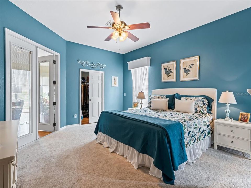 En Venta: $525,000 (3 camas, 2 baños, 2645 Pies cuadrados)