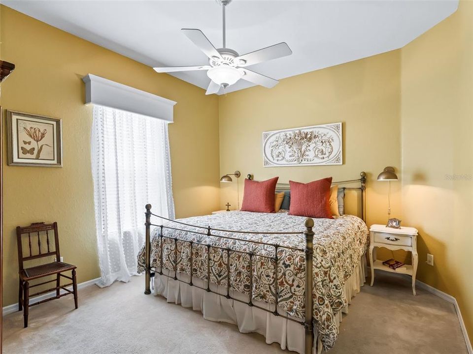 En Venta: $525,000 (3 camas, 2 baños, 2645 Pies cuadrados)