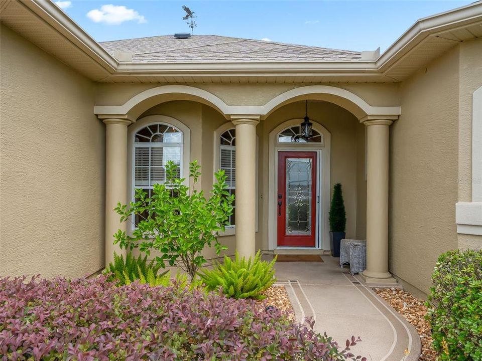 En Venta: $525,000 (3 camas, 2 baños, 2645 Pies cuadrados)