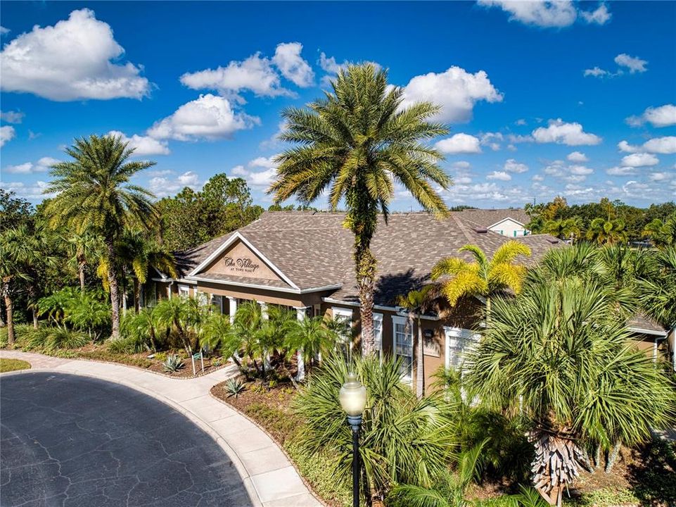 For Rent: $1,650 (2 beds, 2 baths, 996 Square Feet)