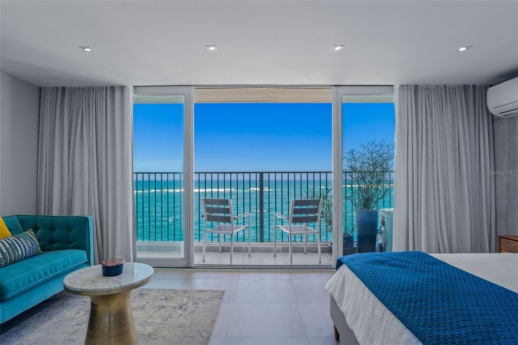 Active With Contract: $395,000 (1 beds, 1 baths, 494 Square Feet)