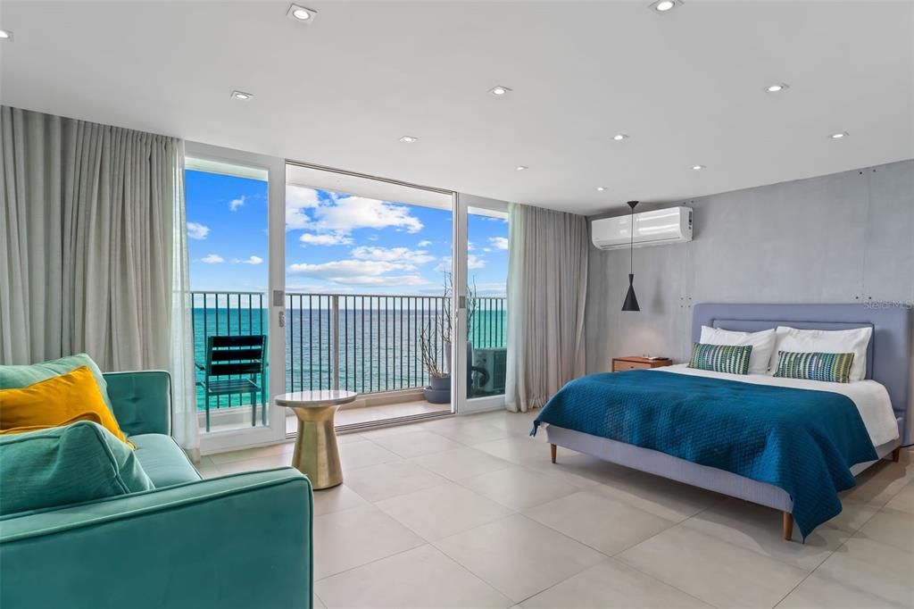 Active With Contract: $395,000 (1 beds, 1 baths, 494 Square Feet)