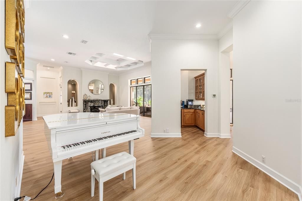 待售: $2,950,000 (4 贝兹, 5 浴室, 4535 平方英尺)