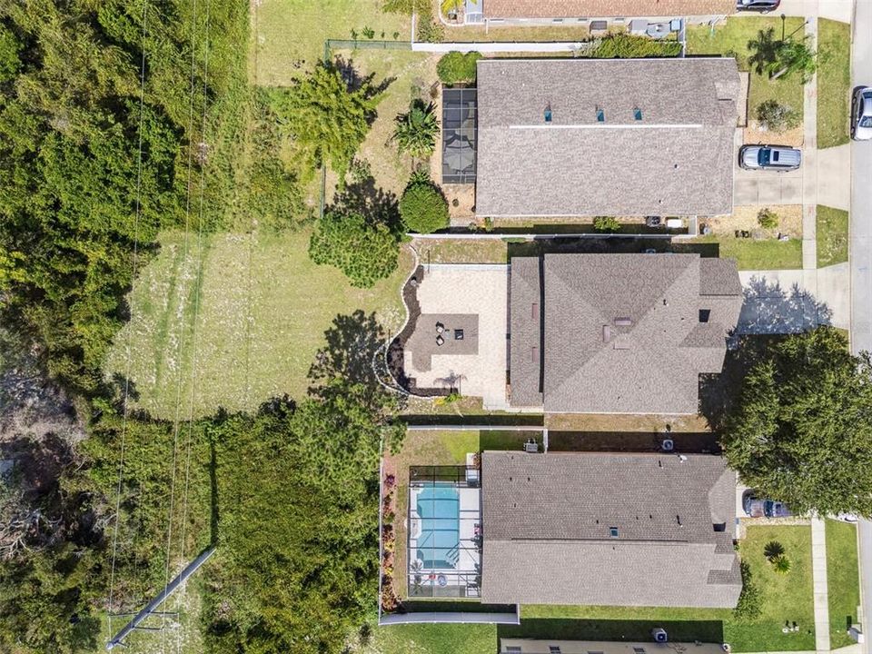 合同活跃: $389,000 (5 贝兹, 3 浴室, 2650 平方英尺)