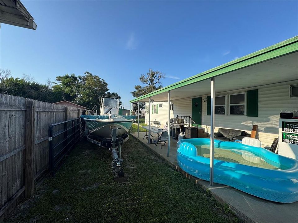 待售: $85,000 (2 贝兹, 2 浴室, 672 平方英尺)