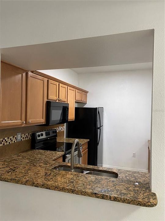 For Rent: $1,750 (3 beds, 2 baths, 1151 Square Feet)