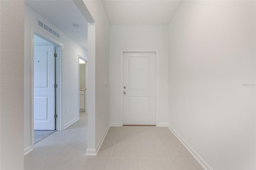 En Renta: $2,600 (4 camas, 2 baños, 1824 Pies cuadrados)