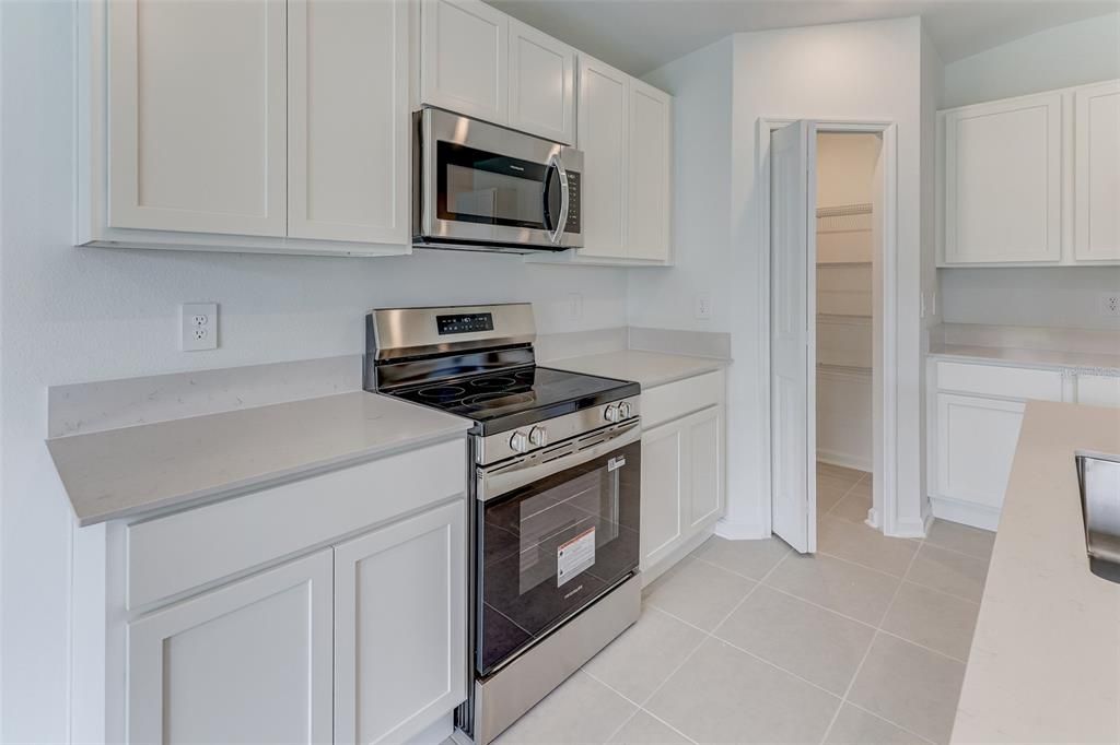 En Renta: $2,600 (4 camas, 2 baños, 1824 Pies cuadrados)