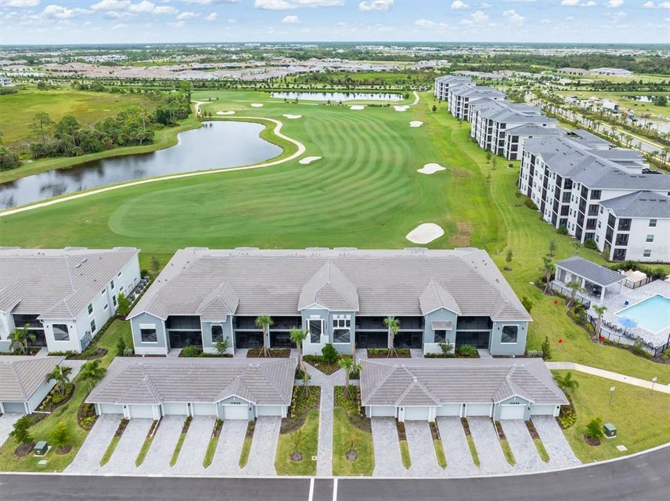 Недавно продано: $389,000 (2 спален, 2 ванн, 1353 Квадратных фут)