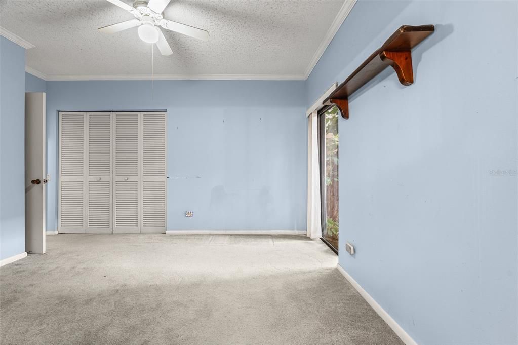 Active With Contract: $485,000 (3 beds, 2 baths, 2310 Square Feet)