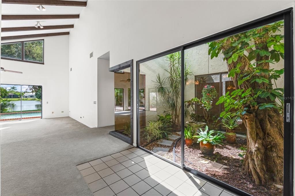 Active With Contract: $485,000 (3 beds, 2 baths, 2310 Square Feet)