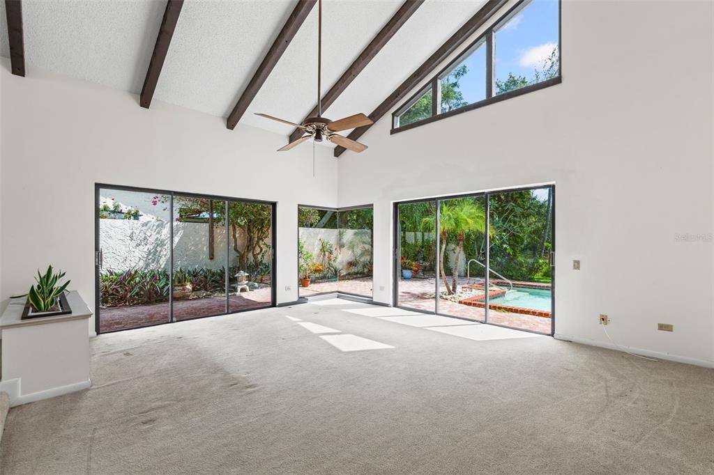 Active With Contract: $485,000 (3 beds, 2 baths, 2310 Square Feet)