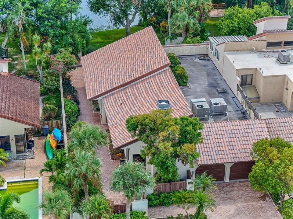 Active With Contract: $485,000 (3 beds, 2 baths, 2310 Square Feet)