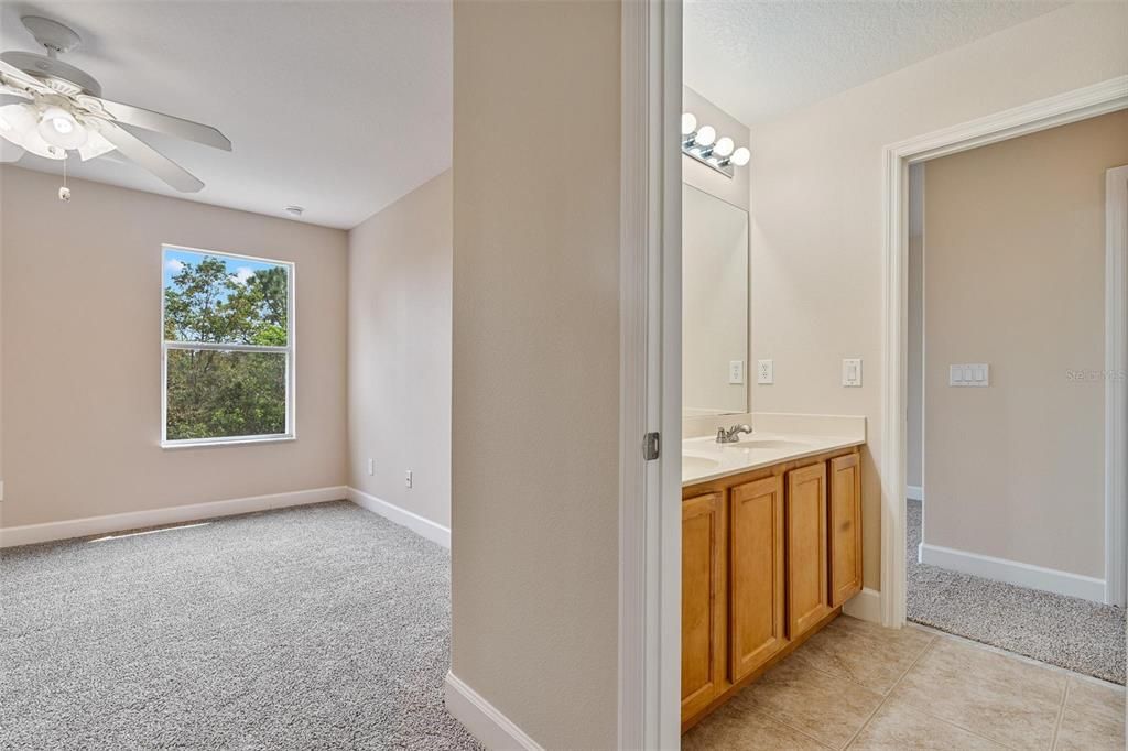 For Sale: $599,000 (6 beds, 3 baths, 3341 Square Feet)