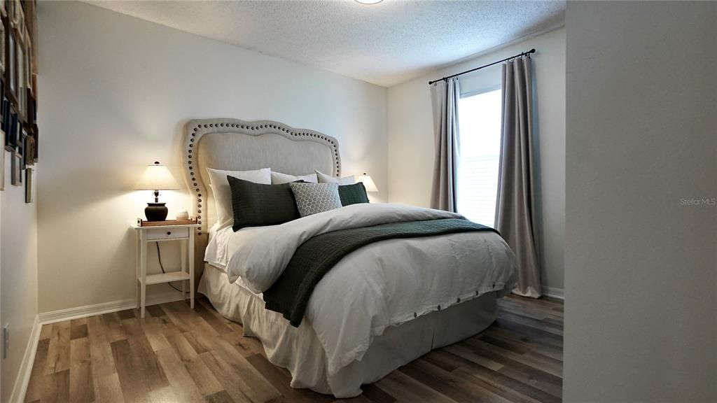 Activo con contrato: $575,000 (3 camas, 2 baños, 2582 Pies cuadrados)